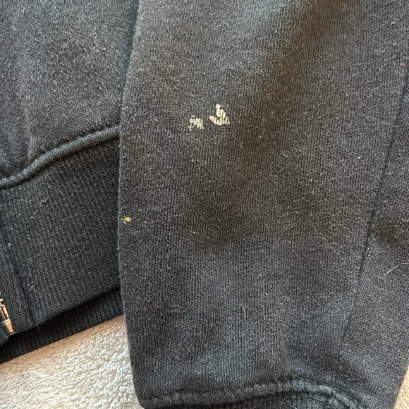 Cropped black hoodie - Picture 3 of 3